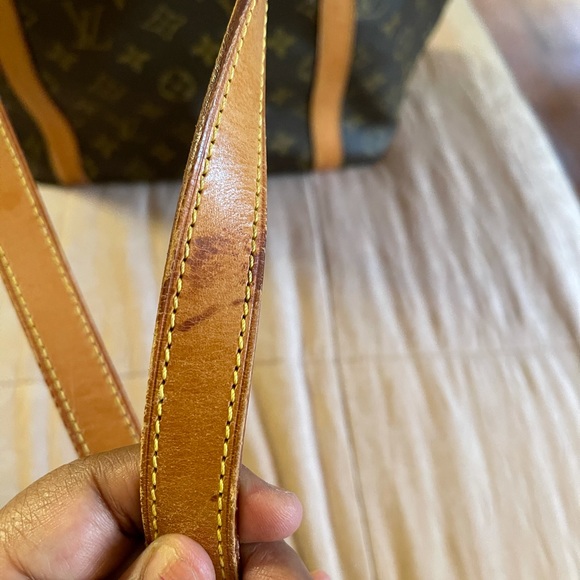 Authentic LV Large Sac Shopping Tote - Picture 10 of 16